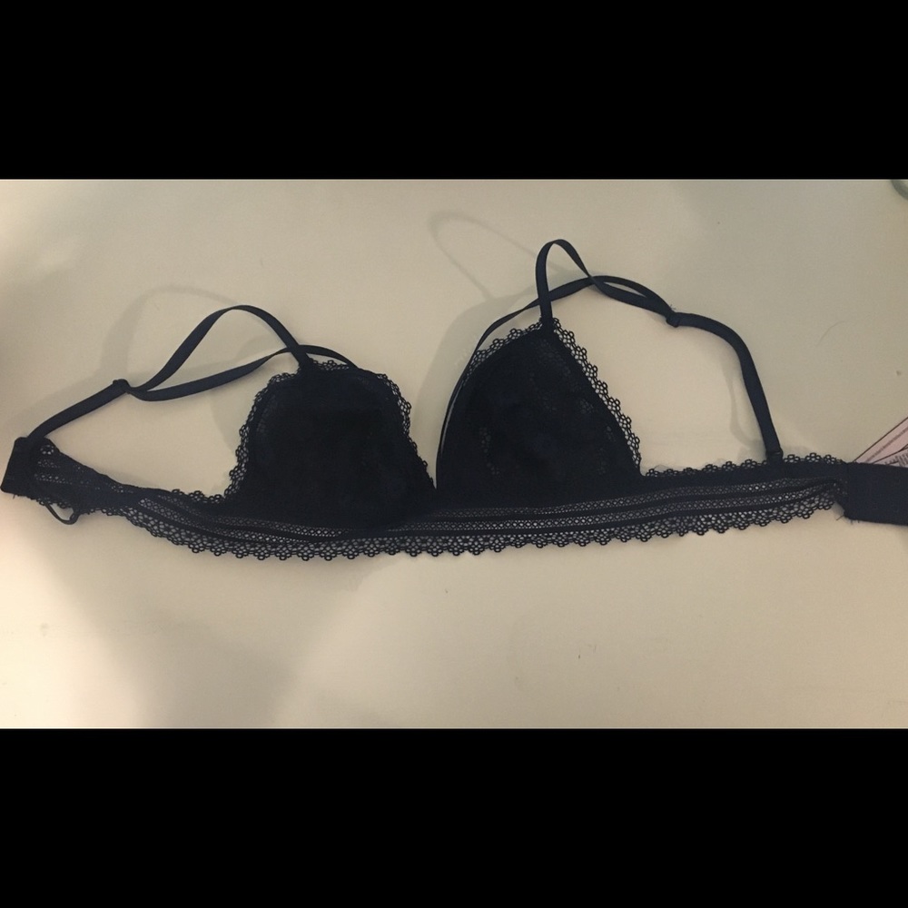 Victoria’s Secret Navy Crochet Lace Bralette
